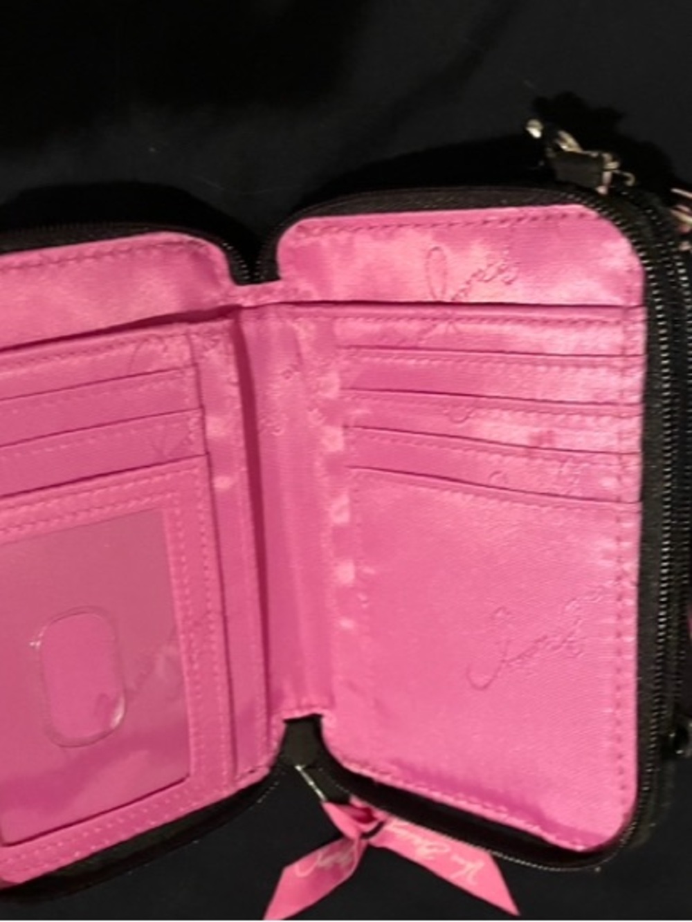 NWOT retired Vera Bradley Pink Elephants Wristlet Purse with Trifold Zip Wallet - Picture 2 of 5